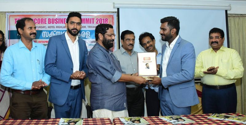 News Photo 1 - India - Otta Nottathil - best_motivational_trainer_awarded_jobin_s_kottaram