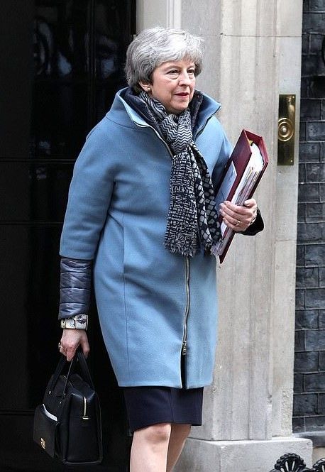 News Photo 1 - U.K. - Otta Nottathil - may_together_with_labour_party_brexit
