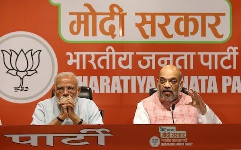 News Photo 1 - India - Otta Nottathil - 185201910modi