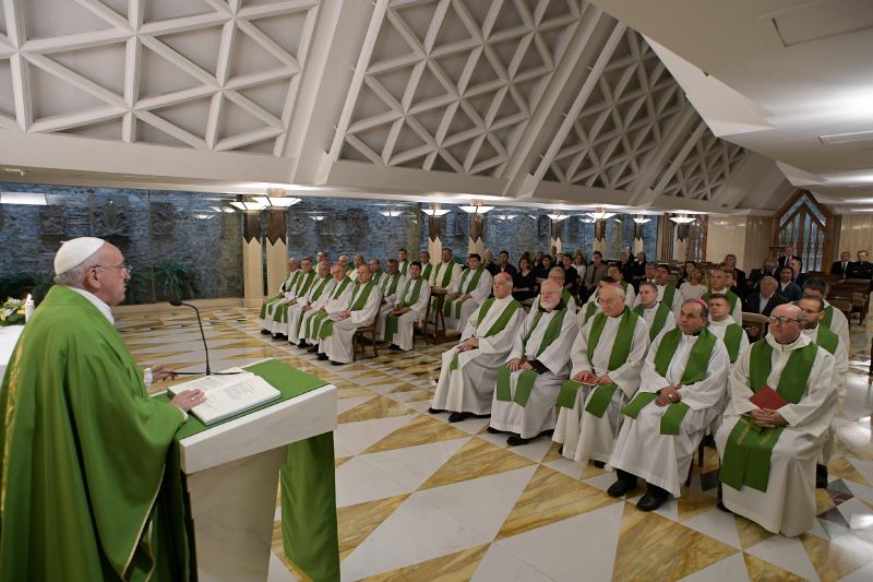 News Photo 1 - Europe - Otta Nottathil - 21920191pope