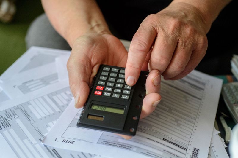 News Photo 1 - Germany - Otta Nottathil - 211120193tax