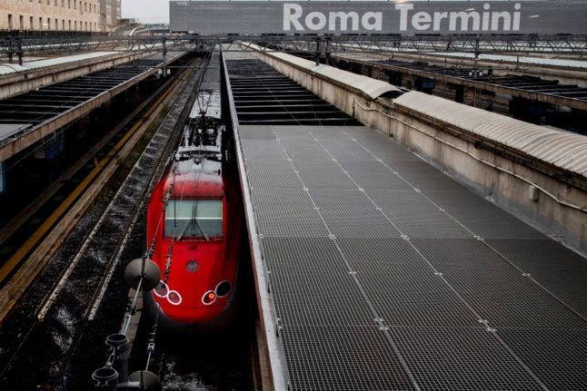 News Photo 1 - Europe - Otta Nottathil - 14420211train