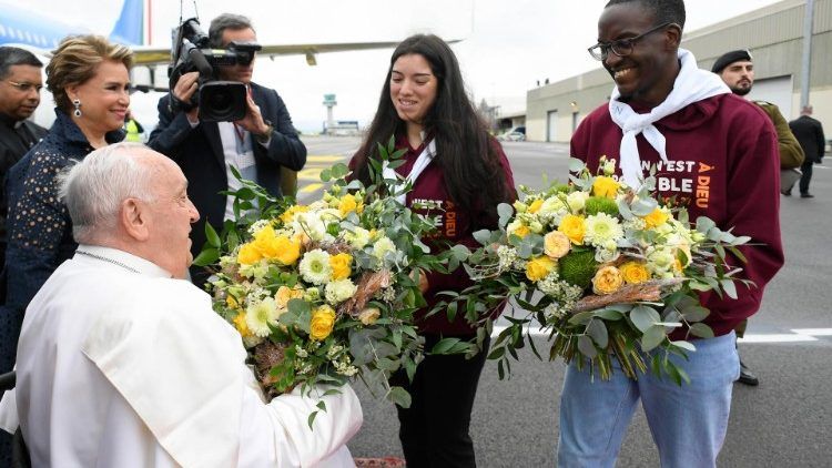 News Photo 2 - Europe - Otta Nottathil - pope_francis_landed_in_luxemberg_sept_26_2024