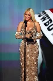 News Photo 1 - Europe - Otta Nottathil - beyonce_grammy